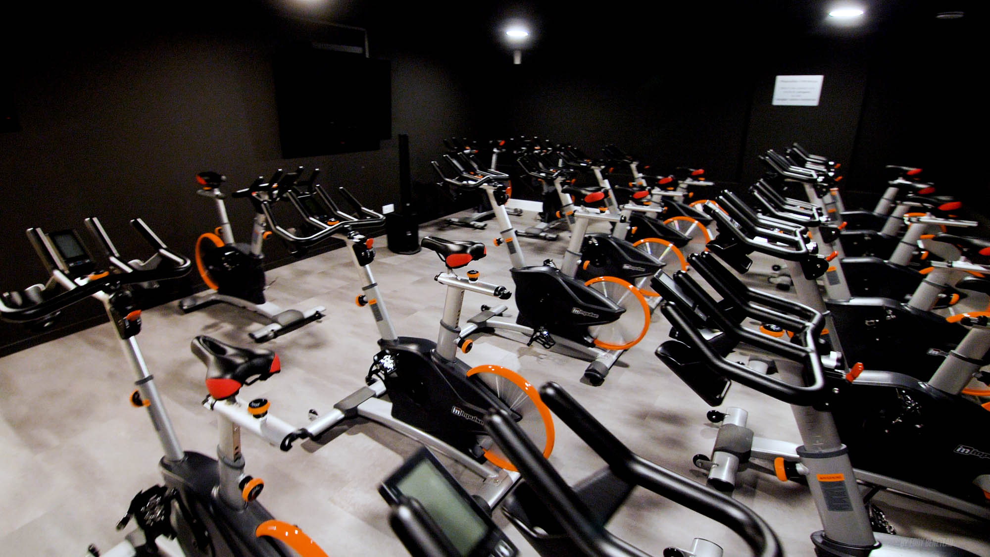 salle de sport planete fitness à dijon