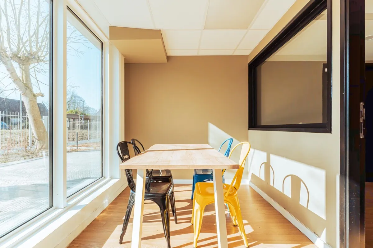 Salle de coworking de la résidence étudiante Babylone à Lille