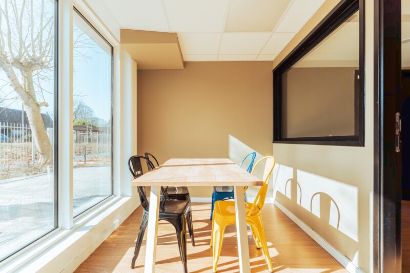 Salle de coworking de la résidence étudiante Babylone à Lille