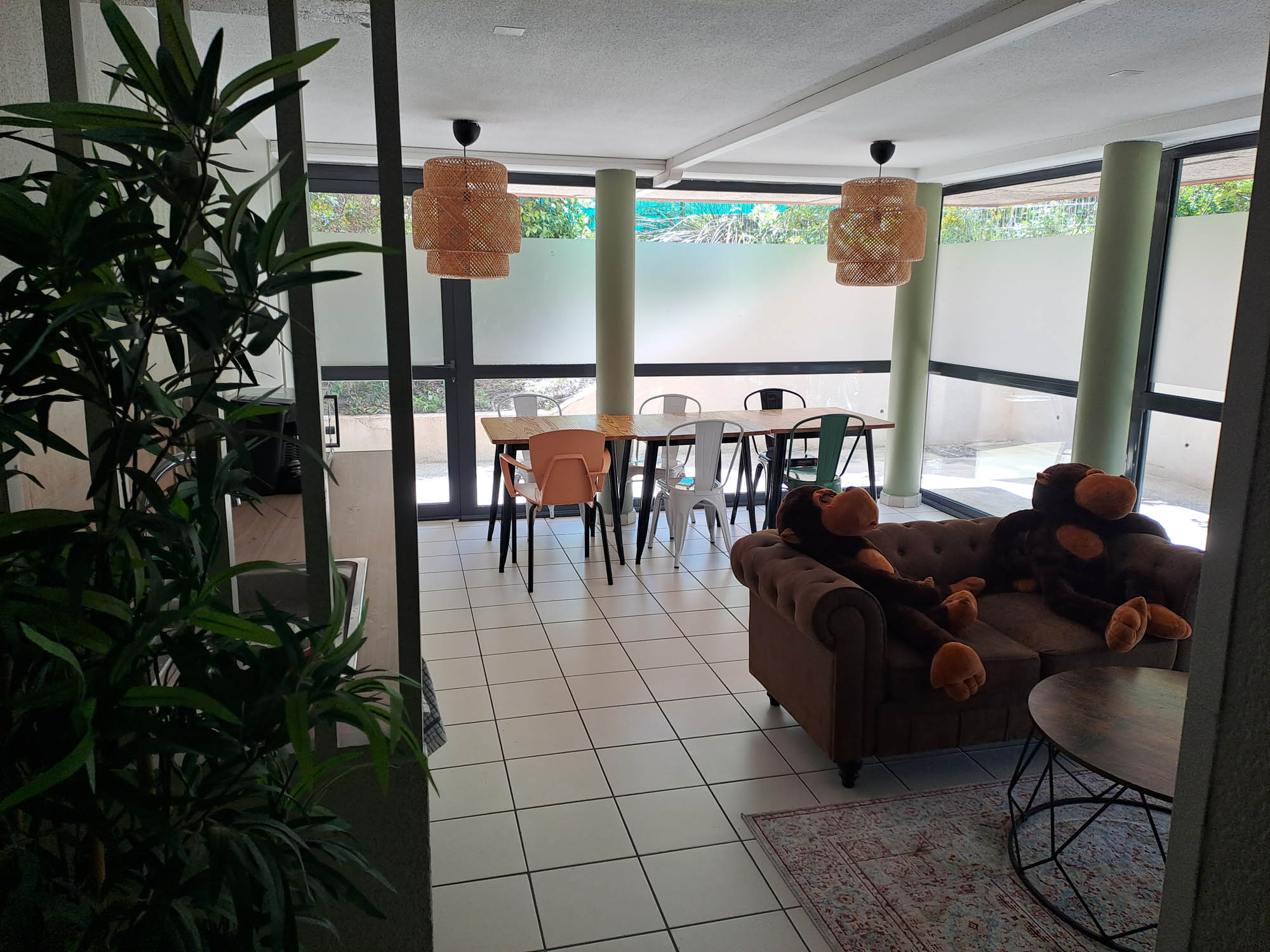 residence-etudiante-UXCO-student-tropicampus-salon