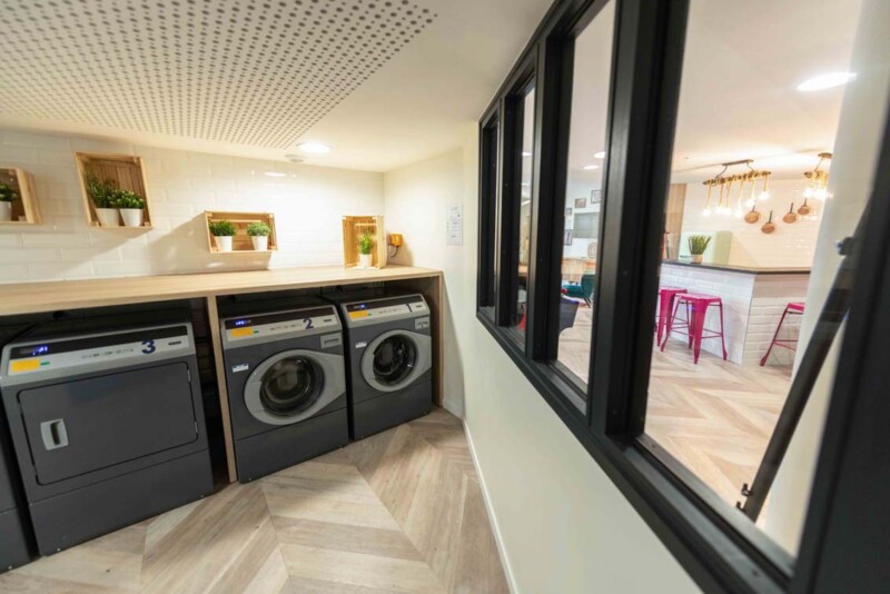 residence-etudiante-uxco-gaya-tours-communs-11