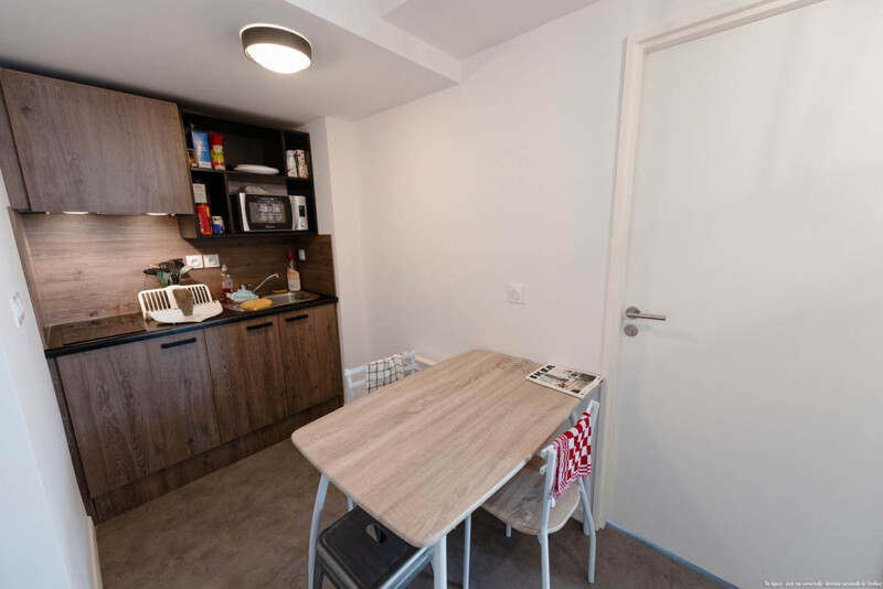 residence-etudiante-uxco-hugo-park-villeurbanne-T3-colocation-kitchenette-01