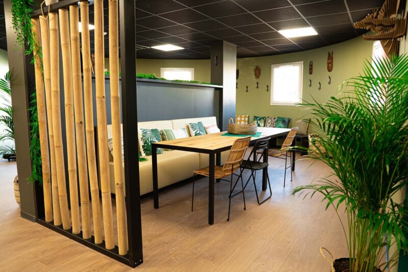 residence-etudiante-uxco-kaiman-nimes-communs-table-jeux