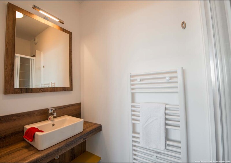residence-etudiante-uxco-kampus-30-nimes-salle de bain_1