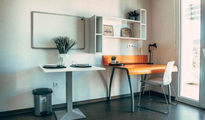residence-etudiante-uxco-le-theleme-montpellier-studio-bureau-min