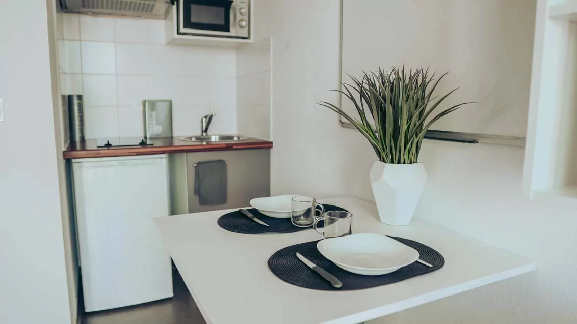 residence-etudiante-uxco-le-theleme-montpellier-studio-cuisine (4)-min