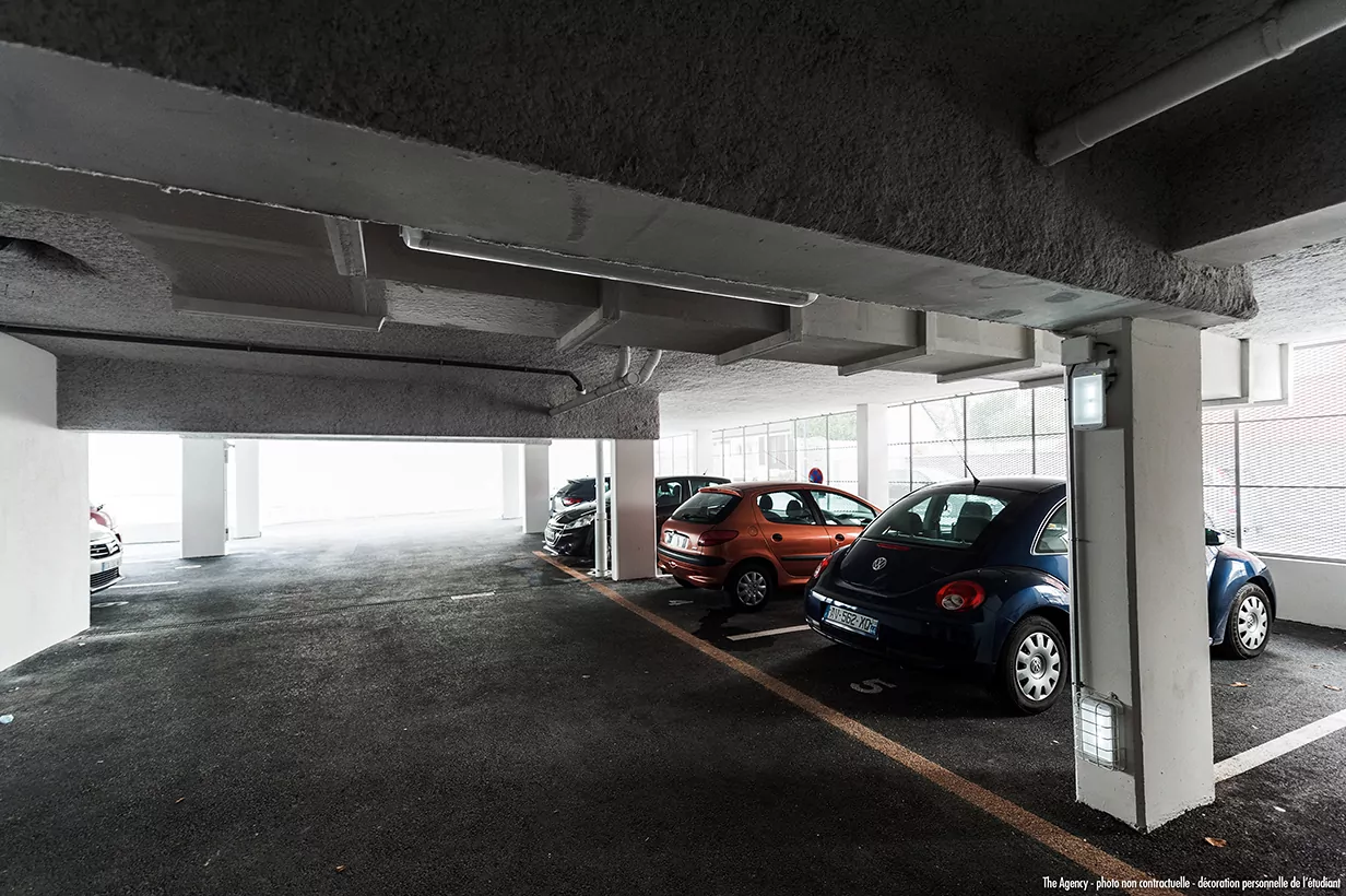 residence-etudiante-uxco-metropolis-rennes-parties-communes-parking-25%