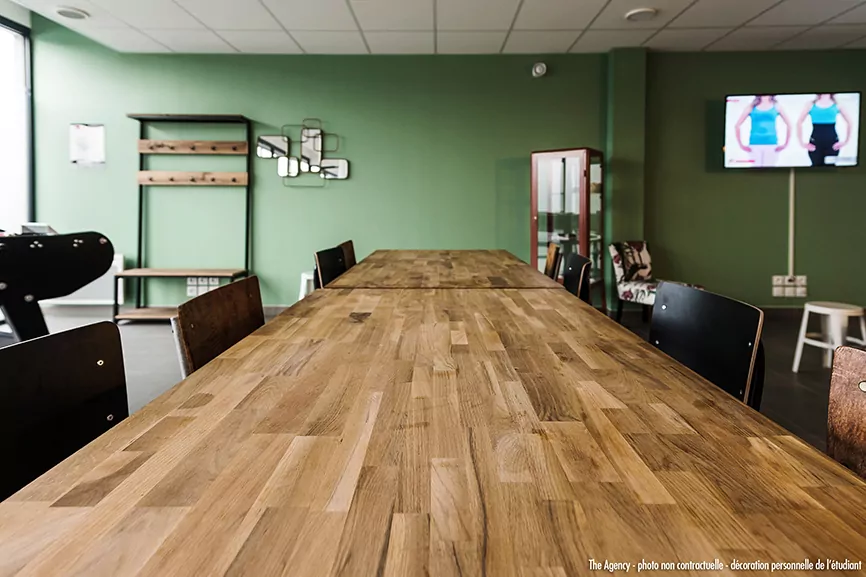 residence-etudiante-uxco-metropolis-rennes-parties-communes-salle-commune-2-25%