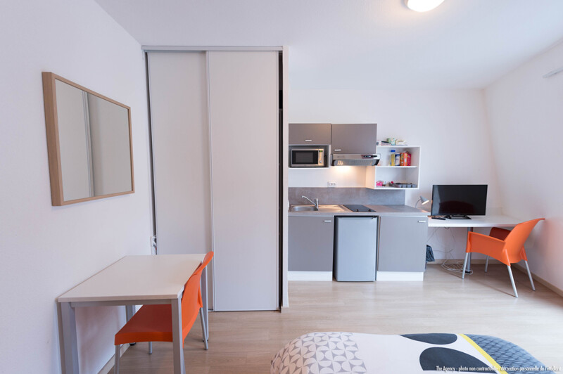 residence-etudiante-uxco-oxygene-lyon-studio-kitchenette-2-25%