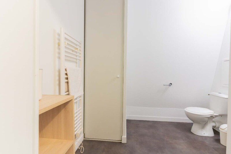 residence-etudiante-UXCO-Rouen-Omega-Duplex-salle de bain
