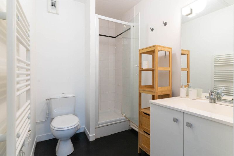 residence-etudiante-UXCO-Nantes-Ocean-BreaK_T2_salle de bain