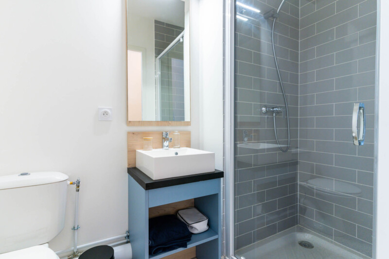 residence-etudiante-uxco-student-valhalla-rouen-studio salle de bain