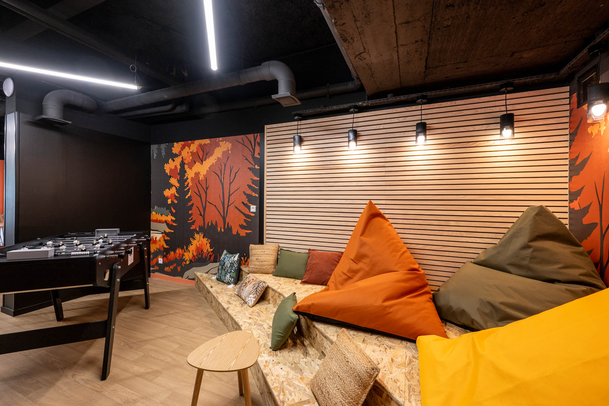 Résidence étudiante UXCO Student Redwood - Vichy salle commune coin chill babyfoot