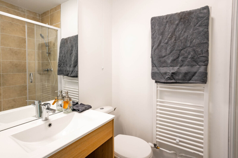 salle de bain en colocation dans résidence étudiante à Saint-Etienne